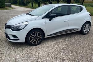 Renault Clio Moschino - 2019 - 92.000 km