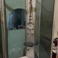 Cabina doccia angolare con 6 getti idromassaggio
