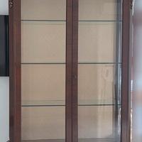 Vetrina Classica in Legno con Cassettone