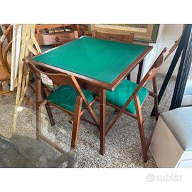 TAVOLO QUADRATO DA GIOCO PIU 4 SEDIE