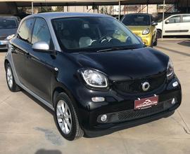SMART Forfour 70 1.0 Passion