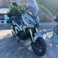Xadv 750 A2