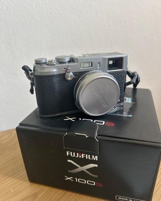 Fuji x100s