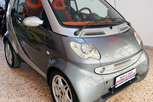 SMART FORTWO coupé pure 54CV (40kW)