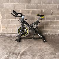 Bicicletta da spinnig diadora