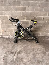 Bicicletta da spinnig diadora