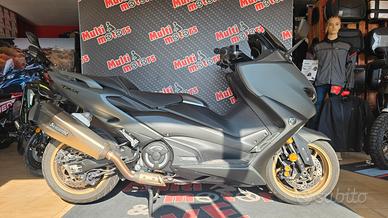 Yamaha TMAX 560