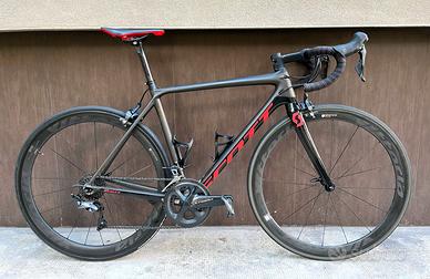 Scott Addict RC 20 bicicletta da corsa peso 7,3kg