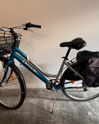 Bicicletta vicini donna