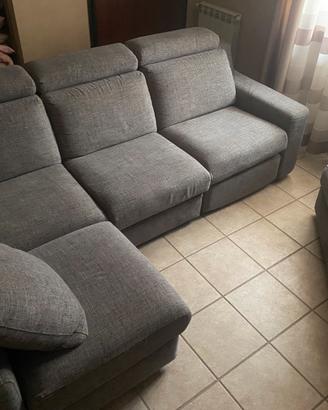 Divano 3 sedute larghe Poltronesofa come nuovo