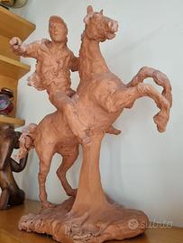 Statua in terracotta palio di Siena