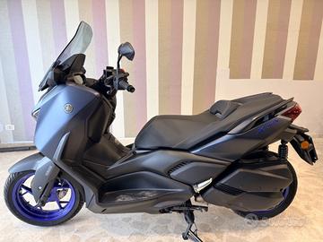 Yamaha X-Max 300 2024 km 2.300