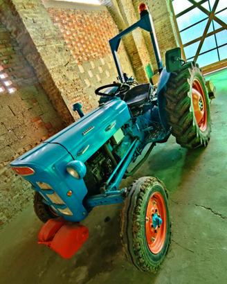 Trattore Fordson Super Dexta