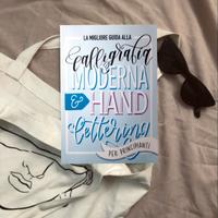 Guida alla calligrafia moderna & hand lettering