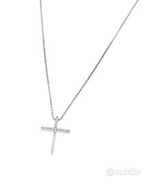 Catenina ciondolo croce con diamanti