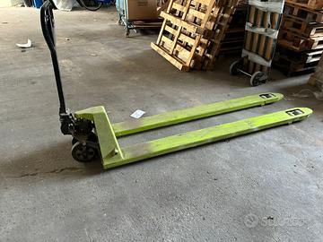 Transpallet lungo 2000 kg