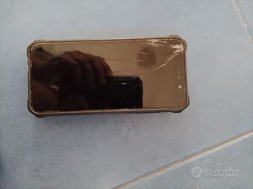 Rugged Smartphone Fossibit 101 p usato