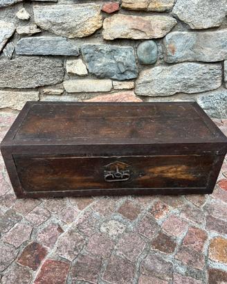 Antico bauletto fine 800 primi 900