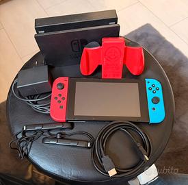 Nintendo switch completa+ accessori+ FC24+ custodi