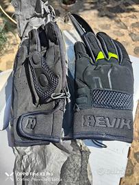 Guanti da moto estivi marca Hevik XS