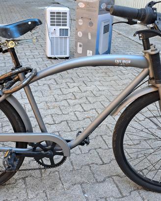 Bicicletta cafè racer
