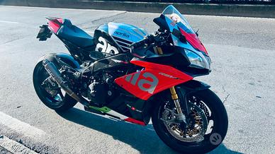 Aprilia RSV4 - 2018 RF LEGGERE ATTENTAMENTE