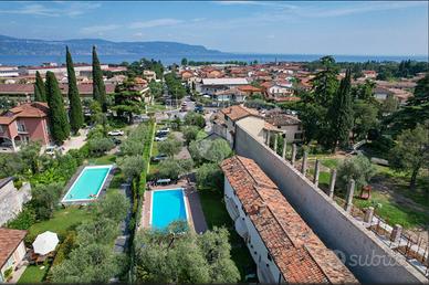 3 LOCALI A TOSCOLANO-MADERNO