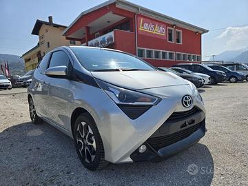 TOYOTA Aygo Connect 1.0 VVT-i 72 CV 5 porte x-pl