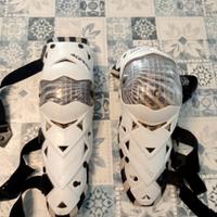 vestiario e protezioni enduro 