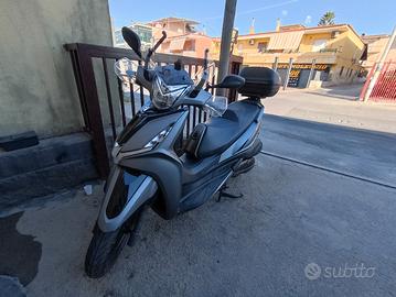 Kymco Agility 300i - 2019 con accessori