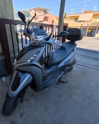 Kymco Agility 300i - 2019 con accessori