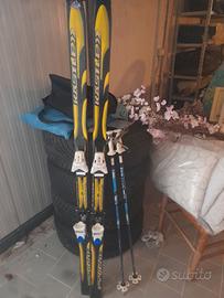 Sci alpinismo Kastle con attacchi bilanciati e bas