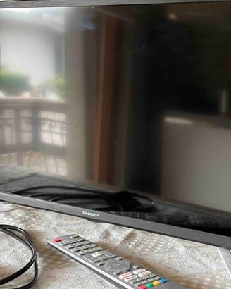 Sharp Smart TV LED LCD 24"