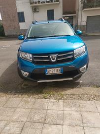 Dacia sandero stepway 1.5 dci - 2013