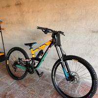 Bici Dh Scott Voltage FR 720