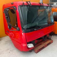 Cabina mercedes atego