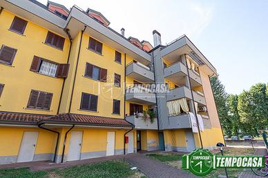 AMPIO 3 LOCALI CON SPAZIOSO BOX