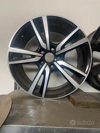 Cerchi in lega mak 17”