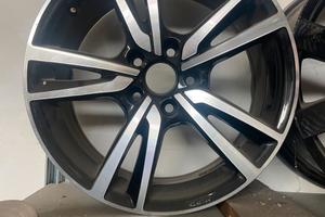 Cerchi in lega mak 17”