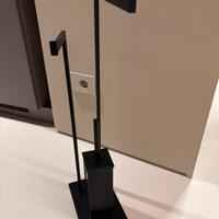 Piantana porta rotolo e porta scopino