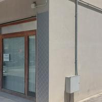Locale commerciale 80mq Rogliano