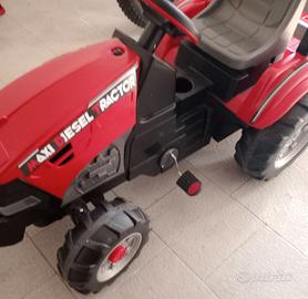 Trattore giocattolo peg perego