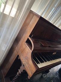 Pianoforte verticale Pleyel in radica