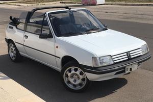 Peugeot 205