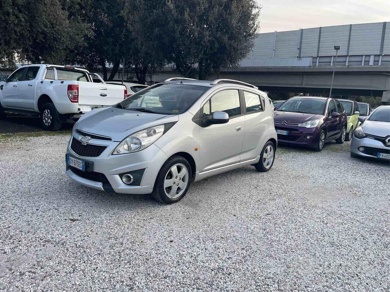 CHEVROLET Spark