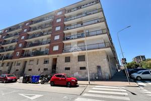 4 LOCALI A MONCALIERI