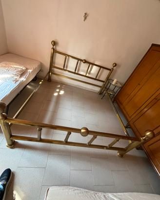 Letto in ottone, stile inglese