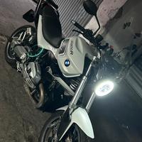 R1200R 2011