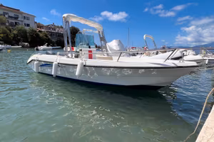 Natante Open 6.00m con motore Yamaha 40CV