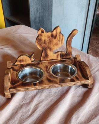 Porta ciotole per gatto artigianale 